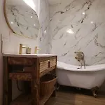 Le Clocher De Apartament