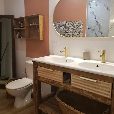 Lejlighed Le Clocher De Castries