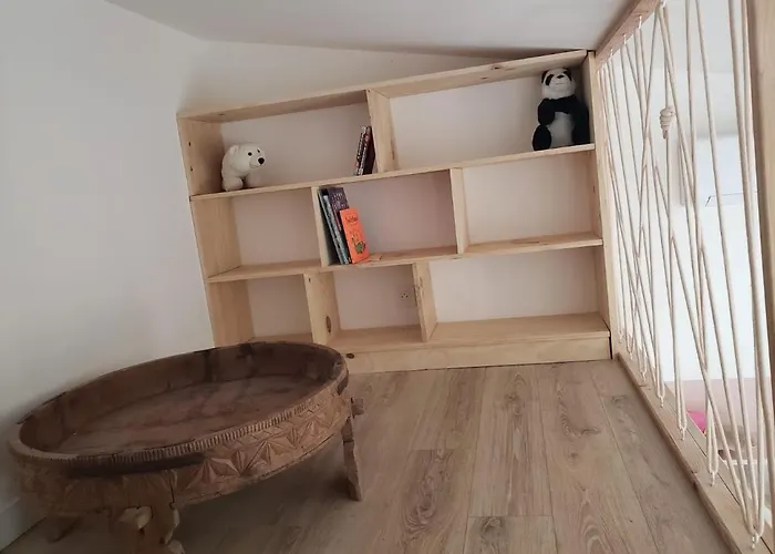 Le Clocher De * קאסטרי